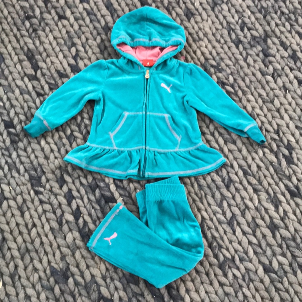 Kids puma jump suit